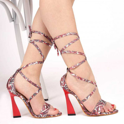 Buy Black Heeled Sandals for Women by Fyre Rose Online | Ajio.com